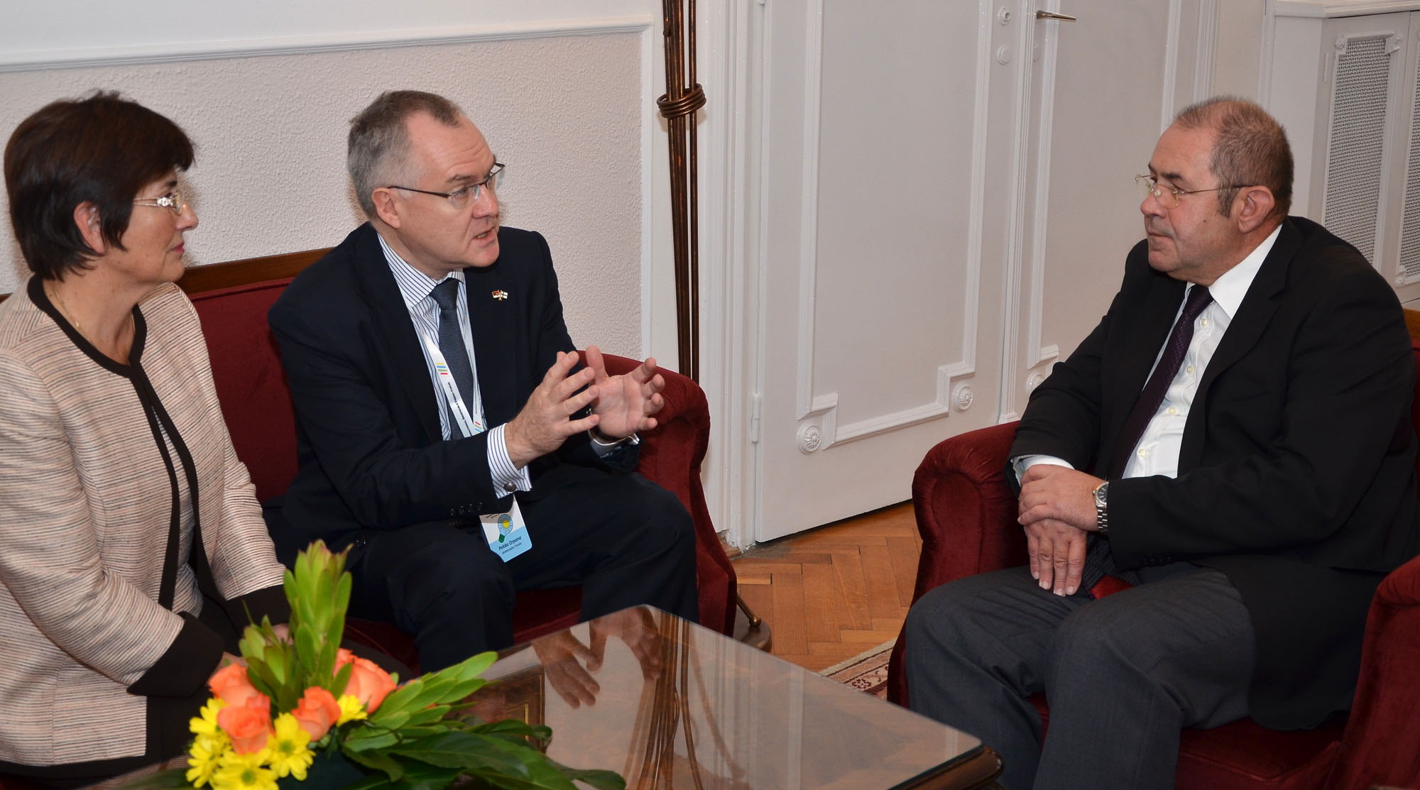 Predsednik Pastor i ambasador Finske